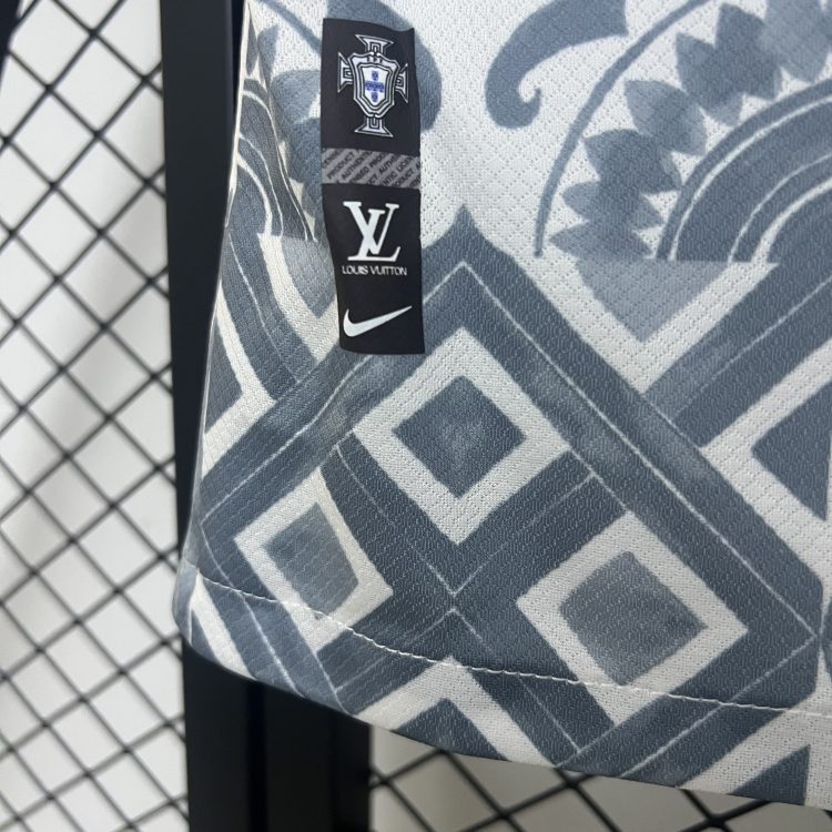 LV x Nike: Portugal Adults Special Edition - Image 6