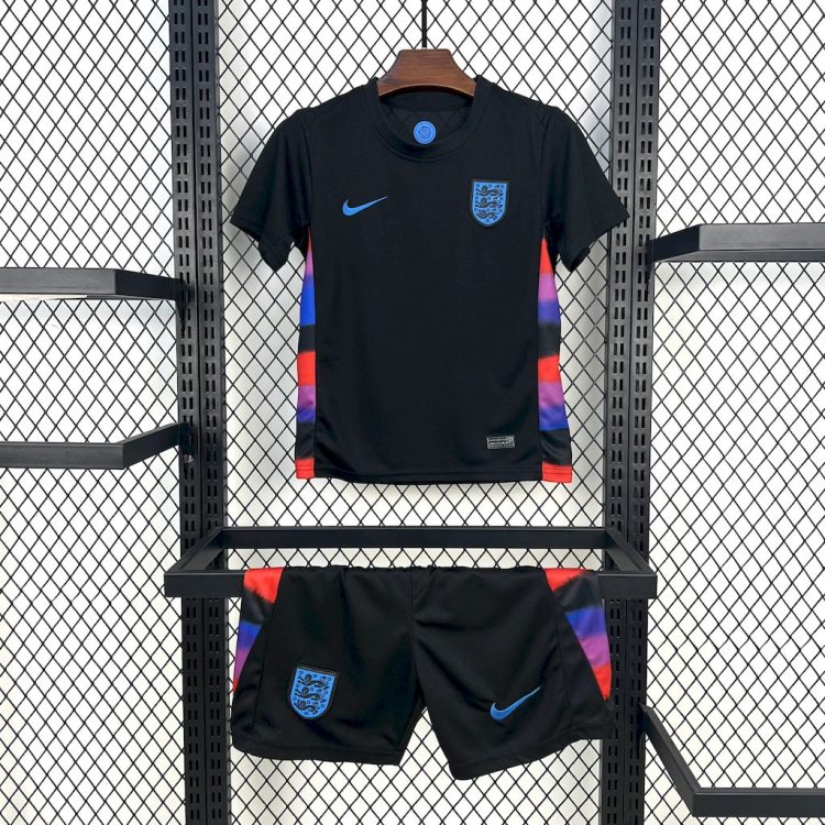 England (Women’s) Kids Away 2025
