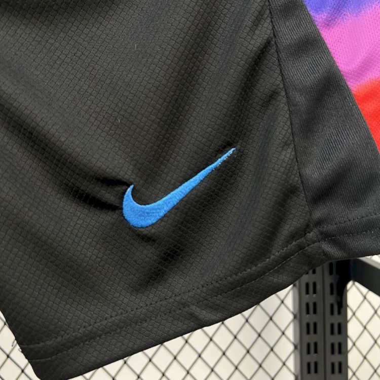 England (Women’s) Kids Away 2025 - Image 7
